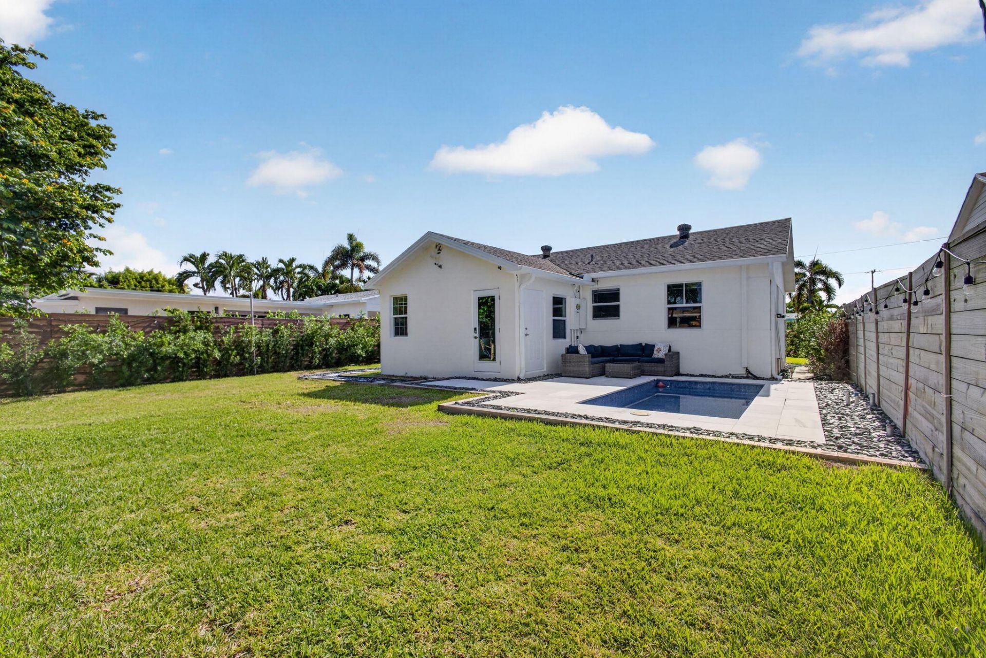 1309 N Palmway, Lake Worth Beach, FL 33460 Photo