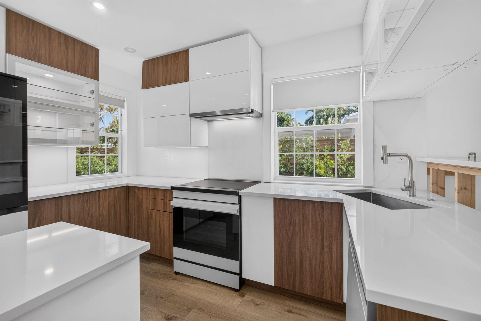 1309 N Palmway, Lake Worth Beach, FL 33460 Photo
