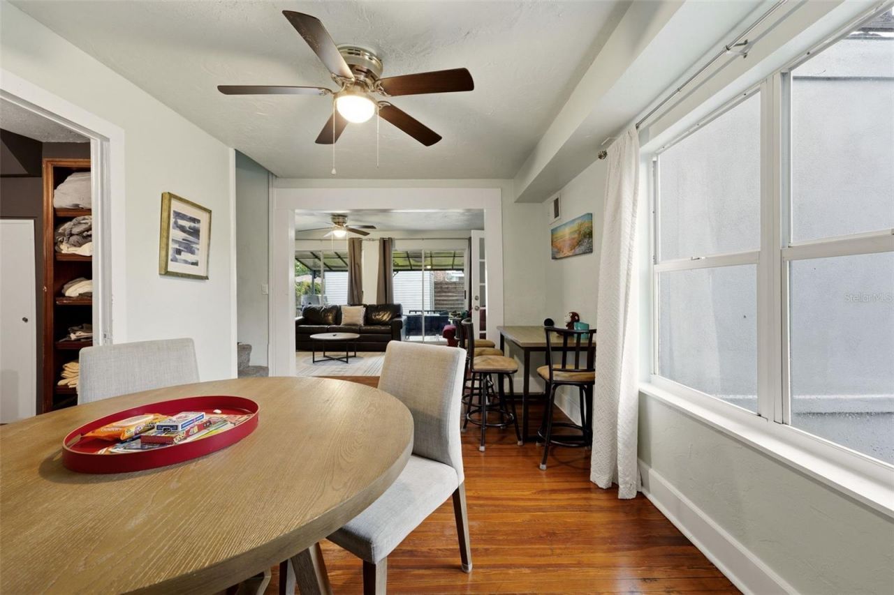 3052 Alta Vista St , Sarasota, FL 34237 Photo