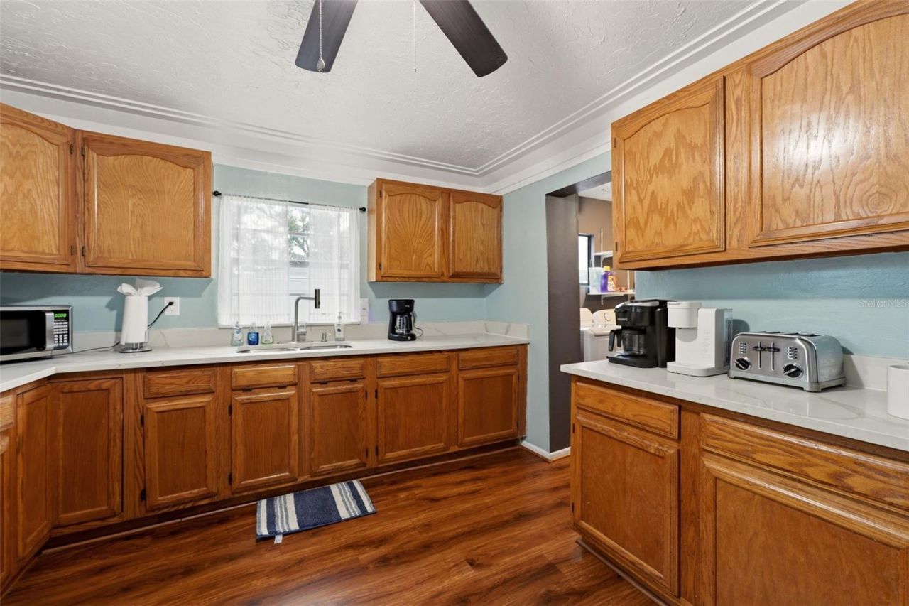 3052 Alta Vista St , Sarasota, FL 34237 Photo