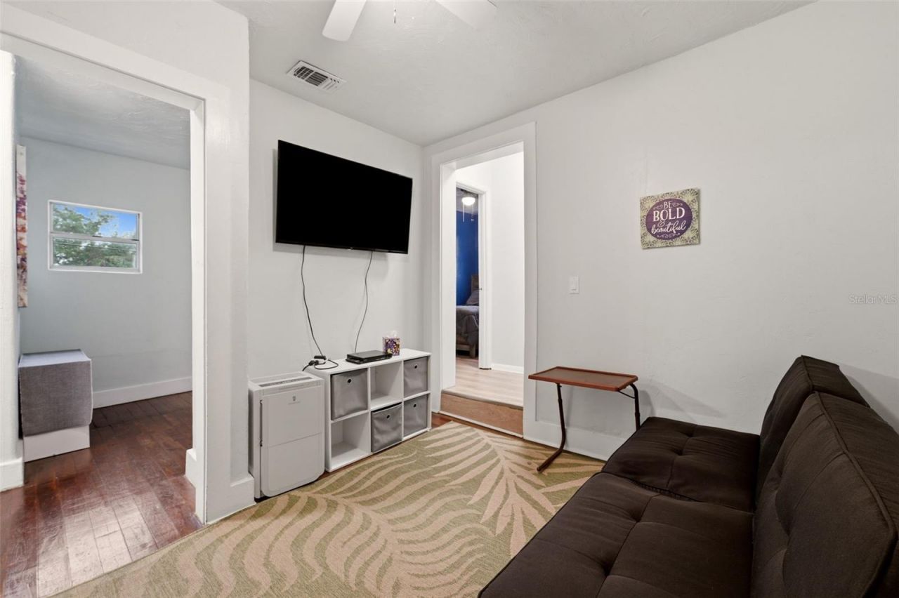 3052 Alta Vista St , Sarasota, FL 34237 Photo