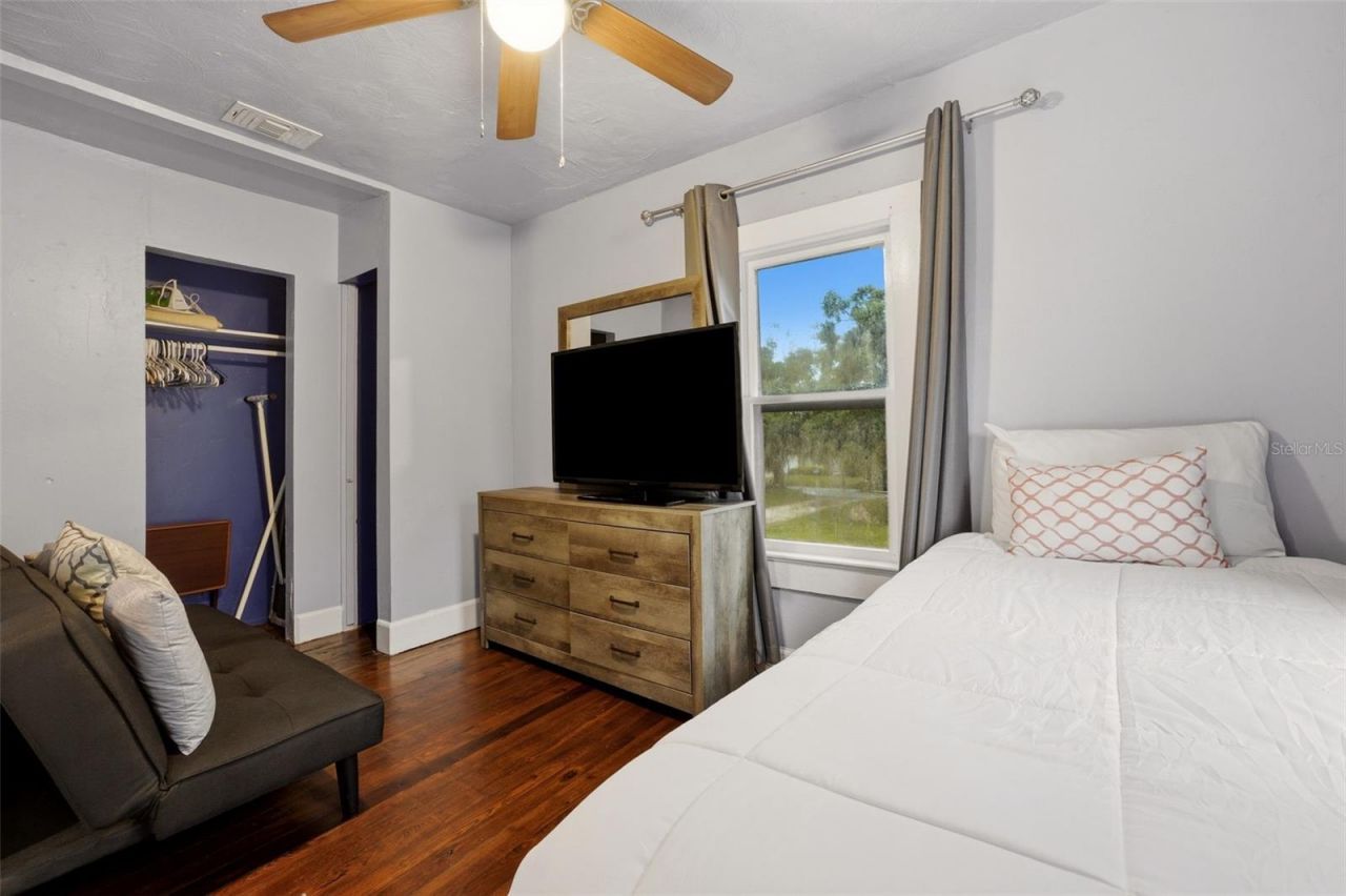 3052 Alta Vista St , Sarasota, FL 34237 Photo