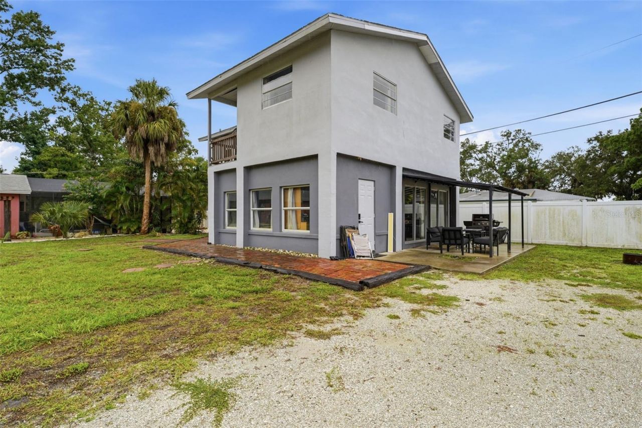 3052 Alta Vista St , Sarasota, FL 34237 Photo