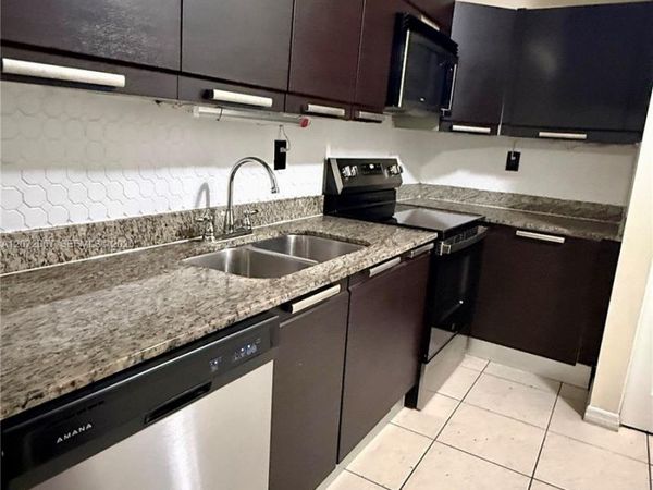11225 Royal Palm Blvd, Unit 11225, Coral Springs, FL 33065