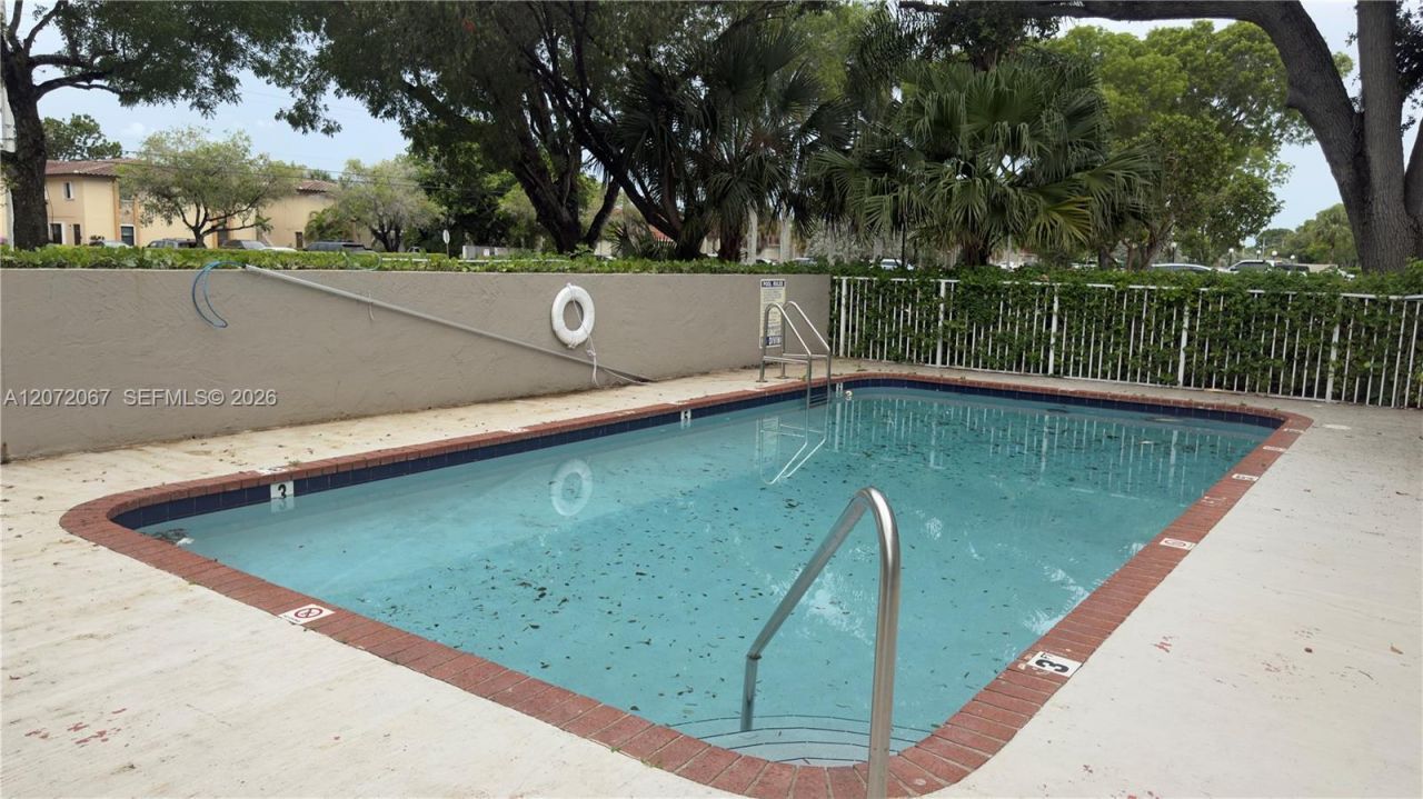 11225 Royal Palm Blvd , Unit 11225, Coral Springs, FL 33065 Photo