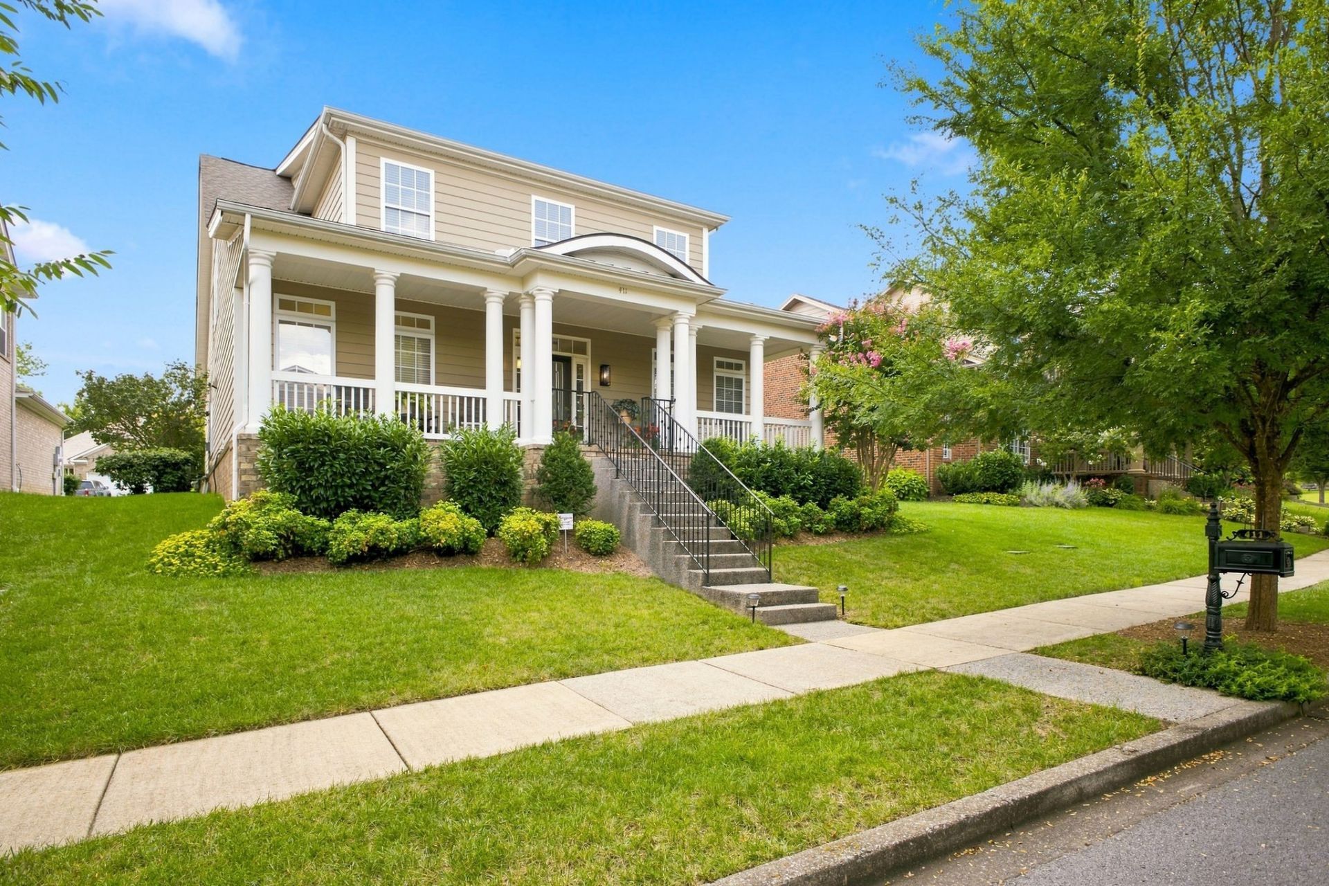411 Wandering Trl, Franklin, TN 37067 Main Photo