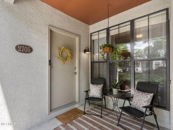 2705 WOOD HILL Drive, Unit 2705, Jacksonville, FL 32256