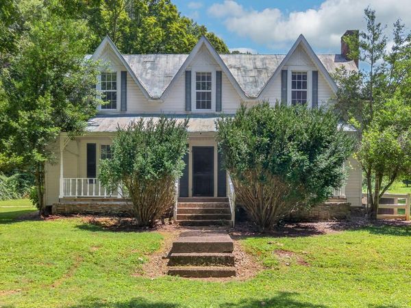 527 Ward Fork Rd, Whitleyville, TN 38588