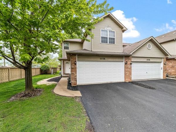 1738 WINDWARD Court , Naperville, IL 60563