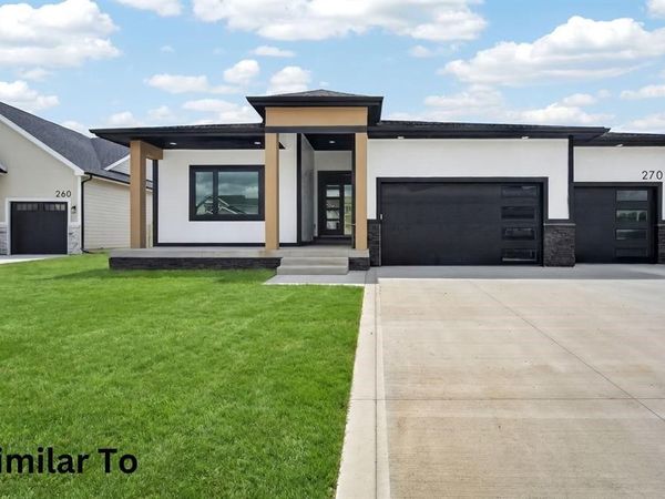 1435 NW Bull Run Court, Dallas Center, IA 50263