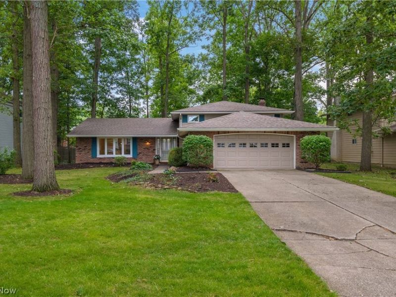 17069 Partridge Drive, Strongsville, OH 44136 Photo 1