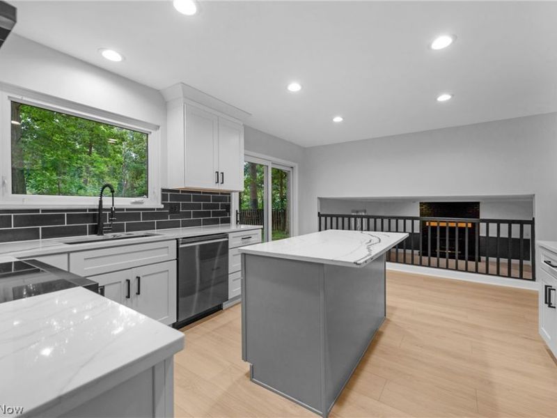 17069 Partridge Drive, Strongsville, OH 44136 Photo 12