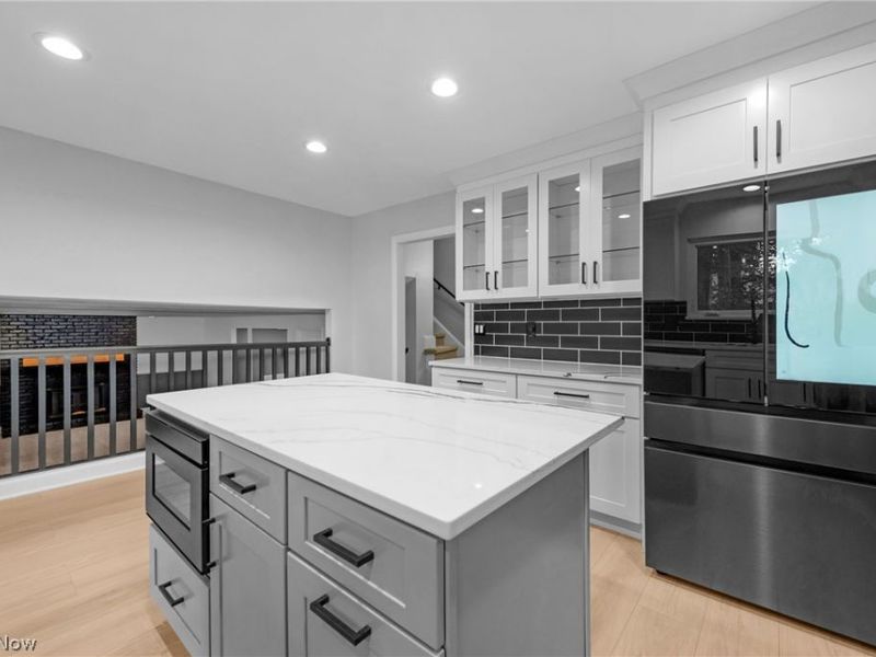 17069 Partridge Drive, Strongsville, OH 44136 Photo 3