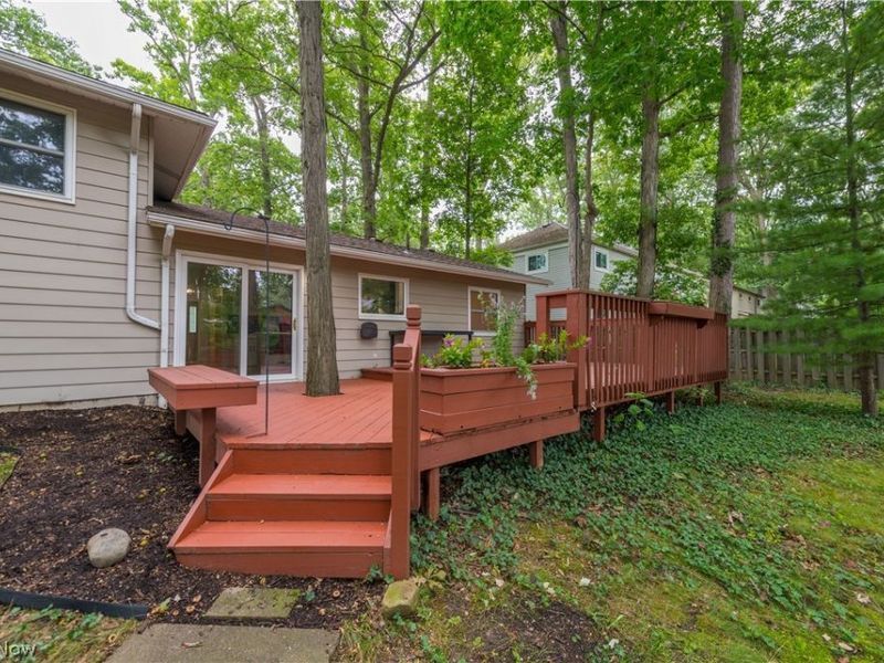 17069 Partridge Drive, Strongsville, OH 44136 Photo 7