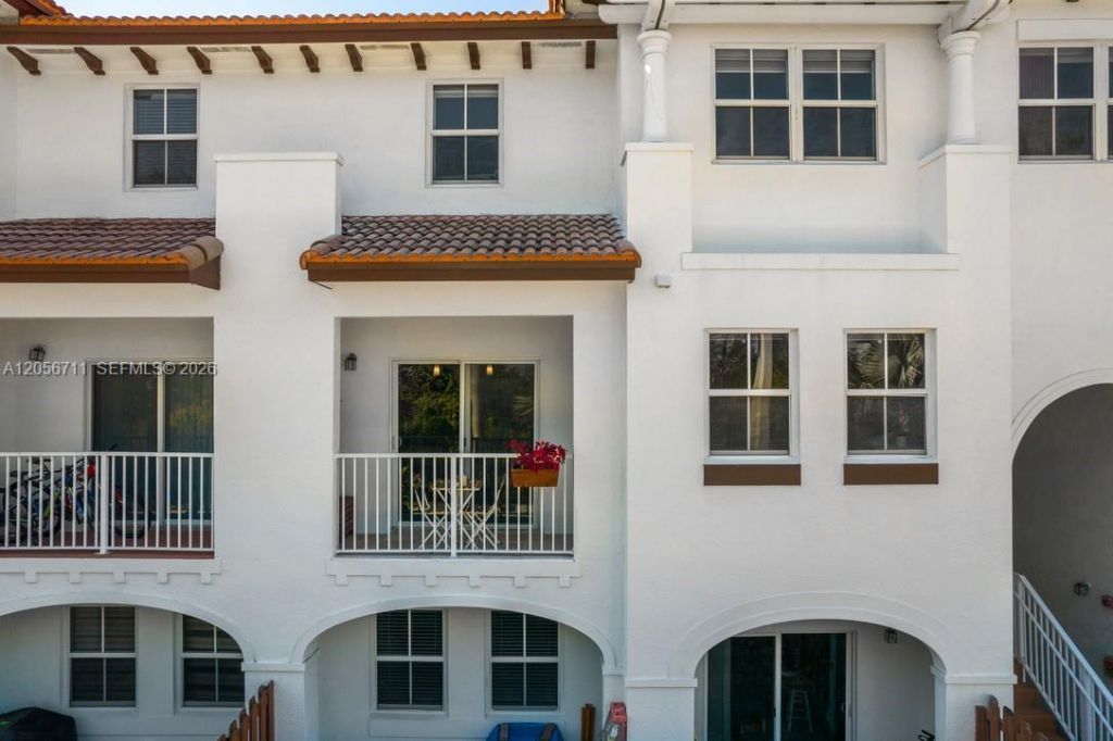 8800 NW 97th Ave , Unit 204, Doral, FL 33178 Photo