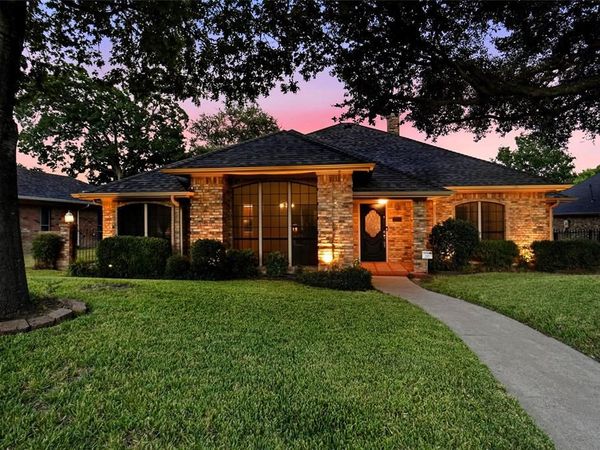 220 Toler Drive, Mesquite, TX 75149