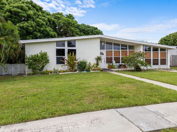 642 W OCEAN, Boynton Beach, FL 33426
