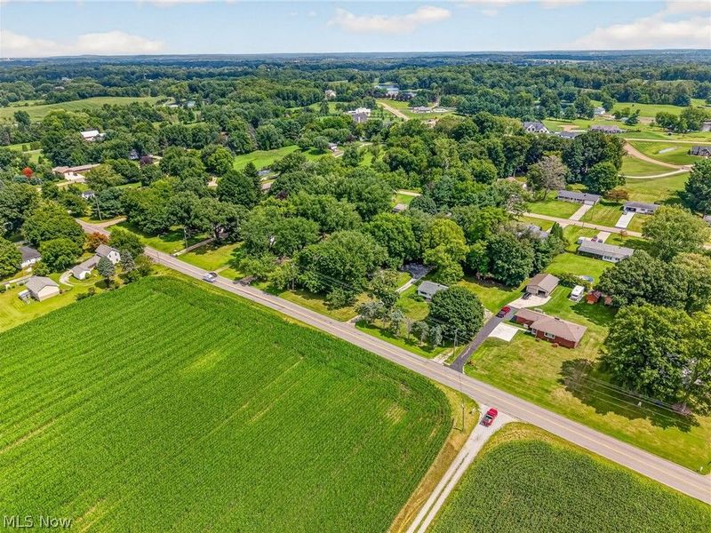 9842 Market Avenue N, Hartville, OH 44632 Photo 35