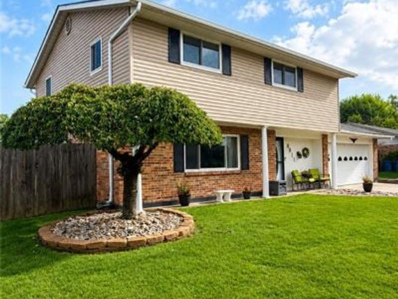 6811 Locustview Drive, Dayton, OH 45424 Photo 3