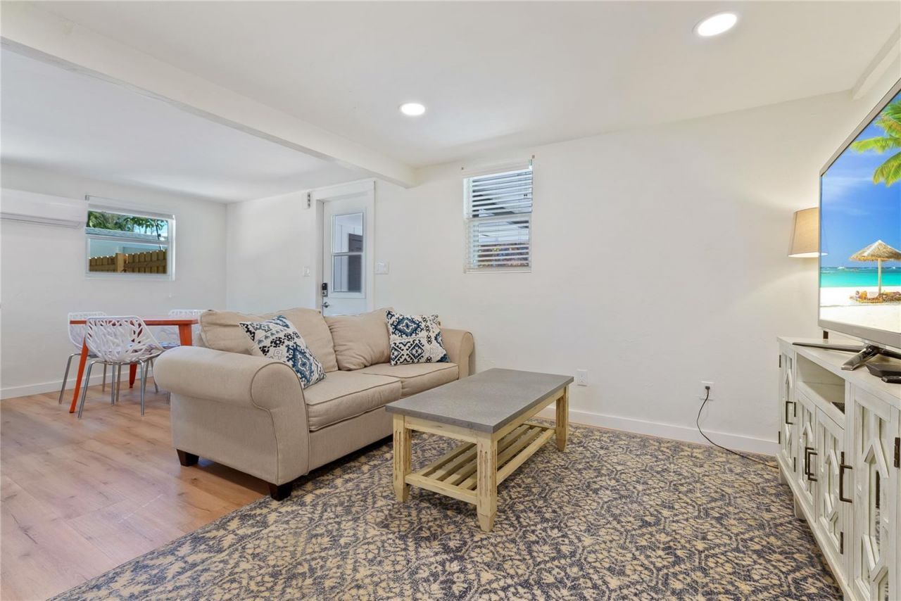 2311 Waldemere Street , Unit B, Sarasota, FL 34239 Photo