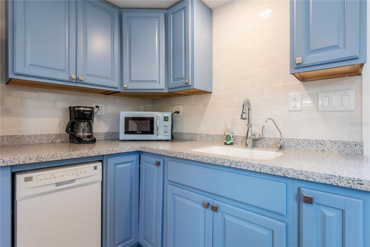 2311 Waldemere Street , Unit B, Sarasota, FL 34239 Photo