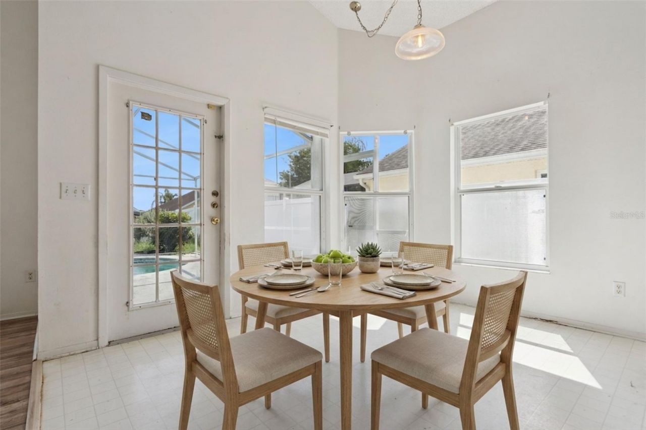 523 Rochester Loop, Davenport, FL 33897 Photo