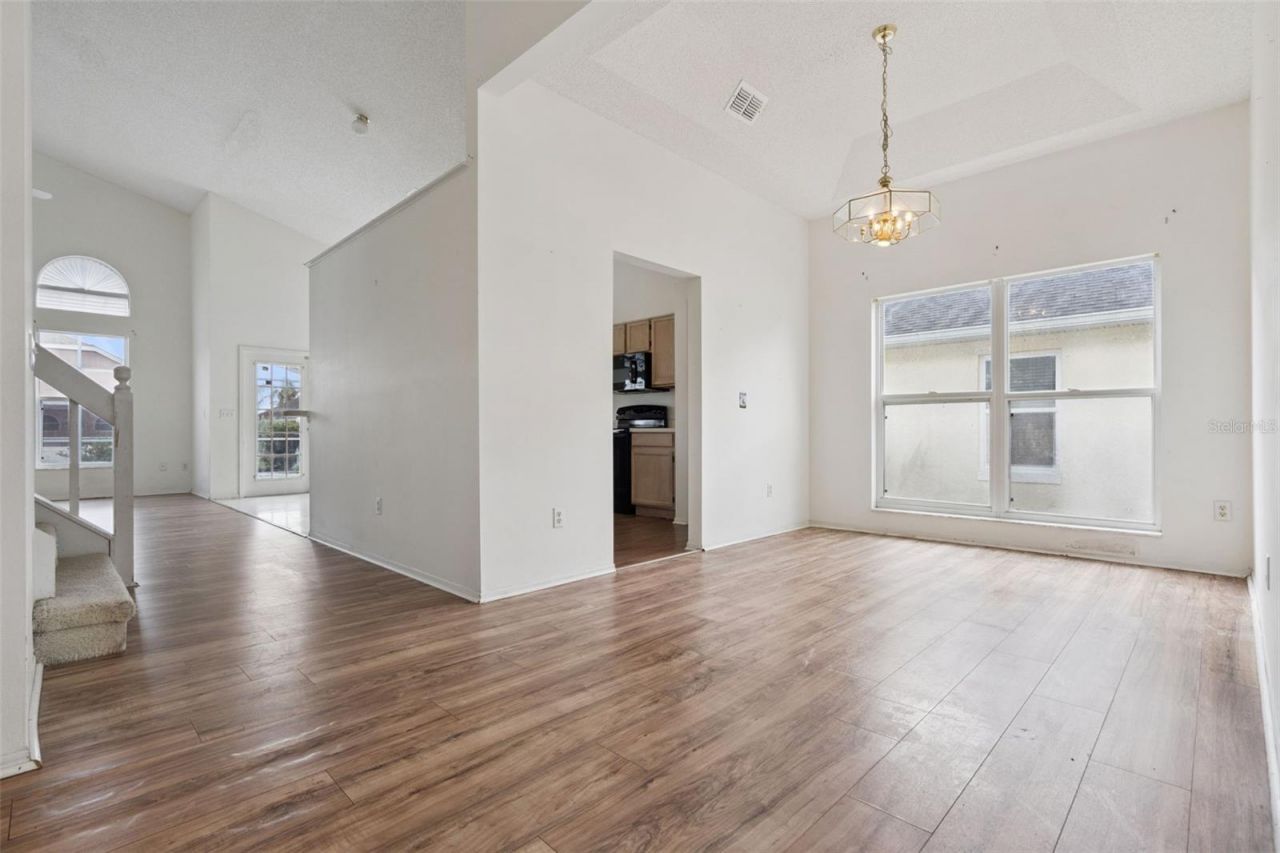 523 Rochester Loop, Davenport, FL 33897 Photo