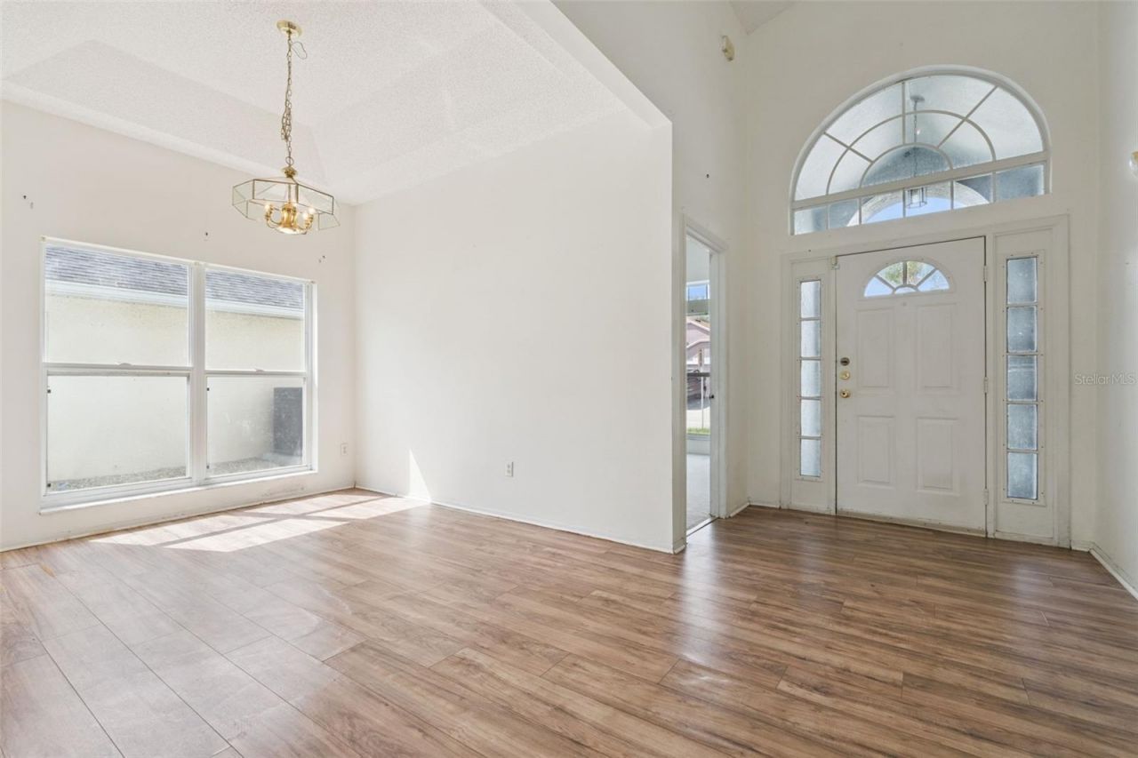 523 Rochester Loop, Davenport, FL 33897 Photo