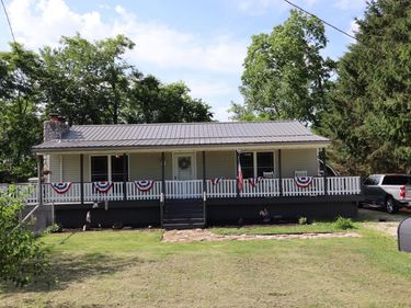 1720 Homer Road NW, Utica, OH 43080