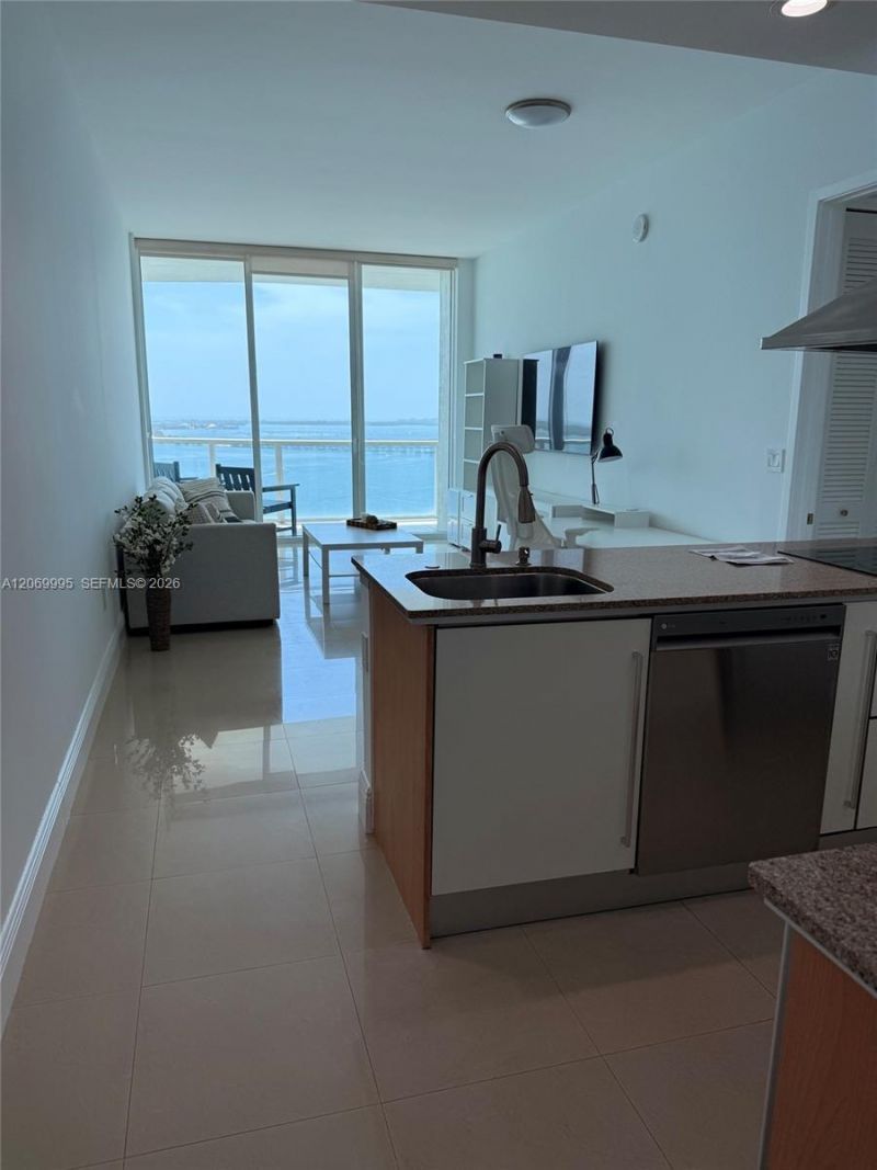 218 SE 14th St , Unit TS107, Miami, FL 33131 Photo