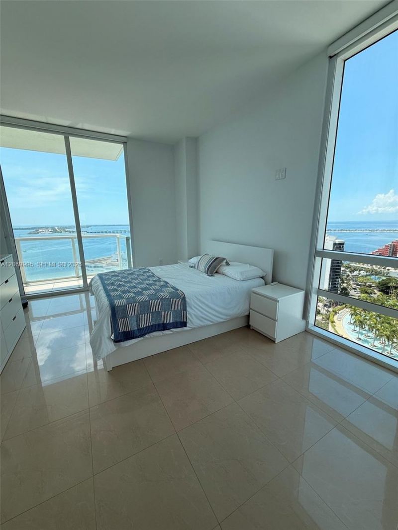 218 SE 14th St , Unit TS107, Miami, FL 33131 Photo