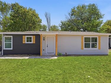 2841 Langston Street, Fort Worth, TX 76105