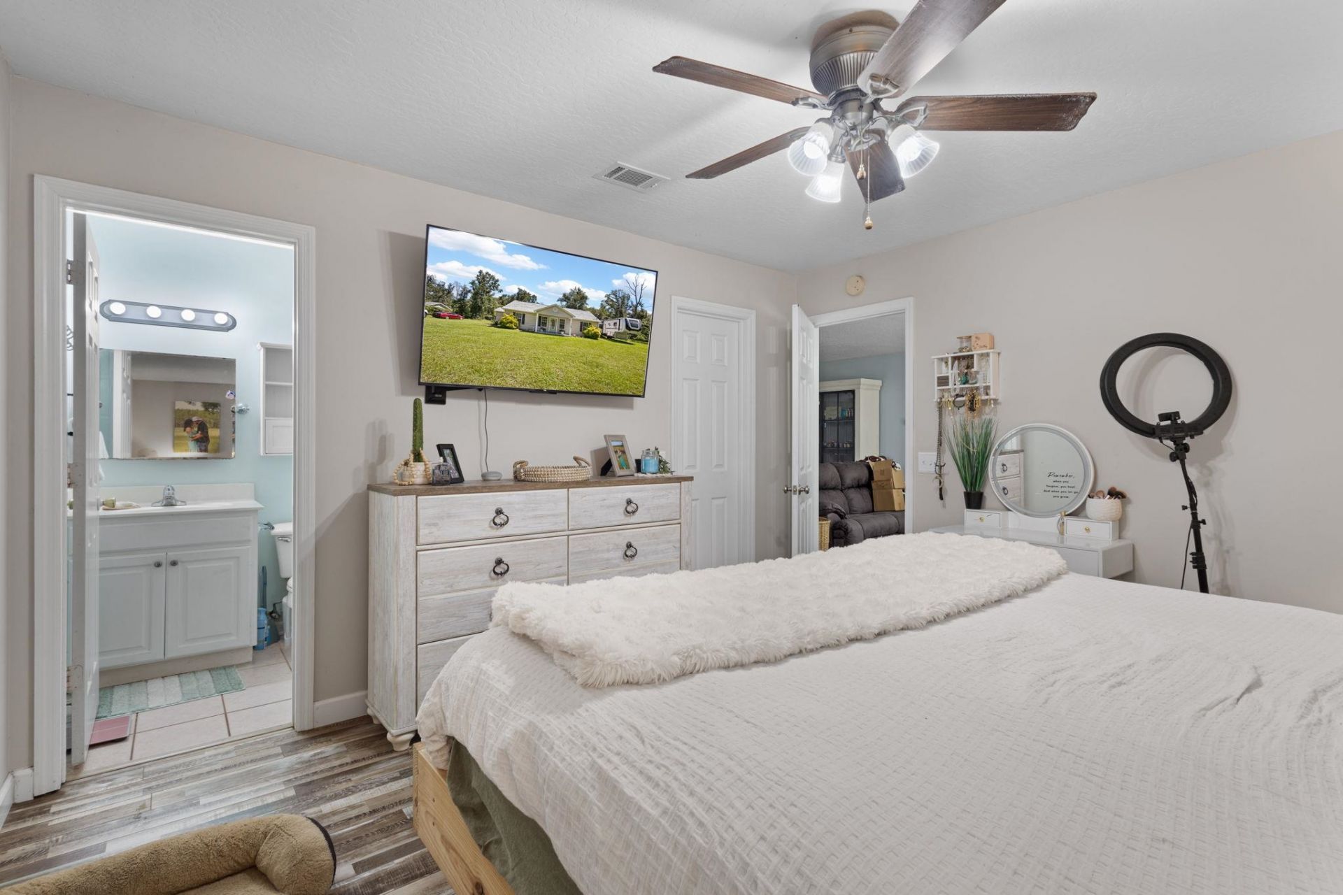 198 NE Gloriosa Lane, Lee, FL 32059 Photo