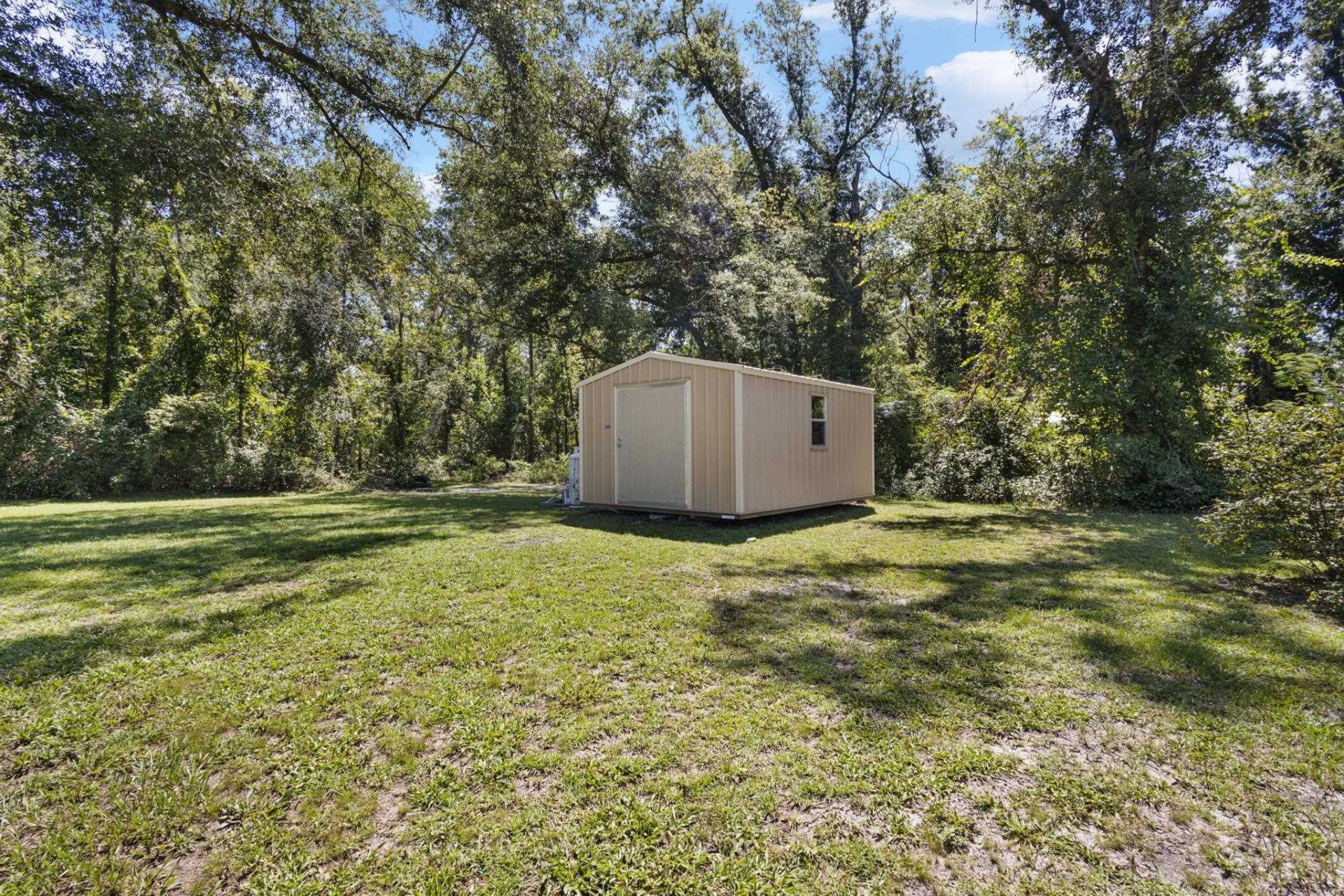 198 NE Gloriosa Lane, Lee, FL 32059 Photo