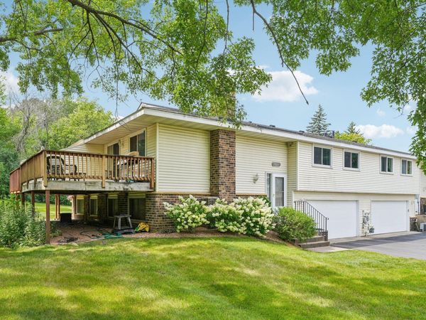 12311 Oak Leaf Court, Burnsville, MN 55337