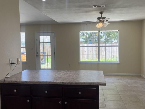 2154 Castle Grove Drive, Navarre, FL 32566