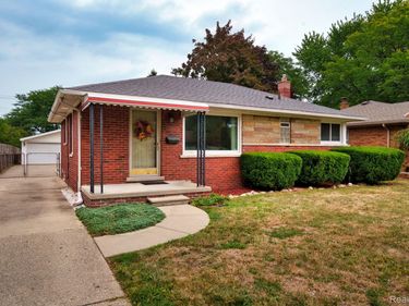 22685 Oconnor Street, St Clair Shores, Mi 48080