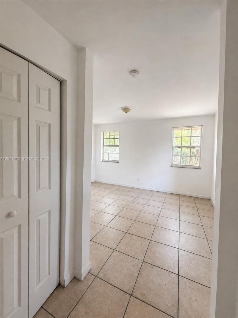 2653 SW 51st St, Unit 1, Fort Lauderdale, FL 33312 Photo