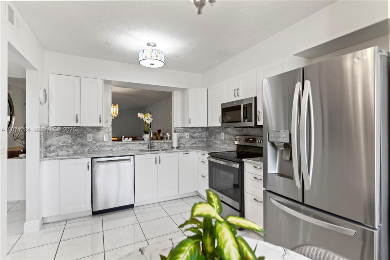 5876 Regal Glen Dr , Unit 101, Boynton Beach, FL 33437 Photo