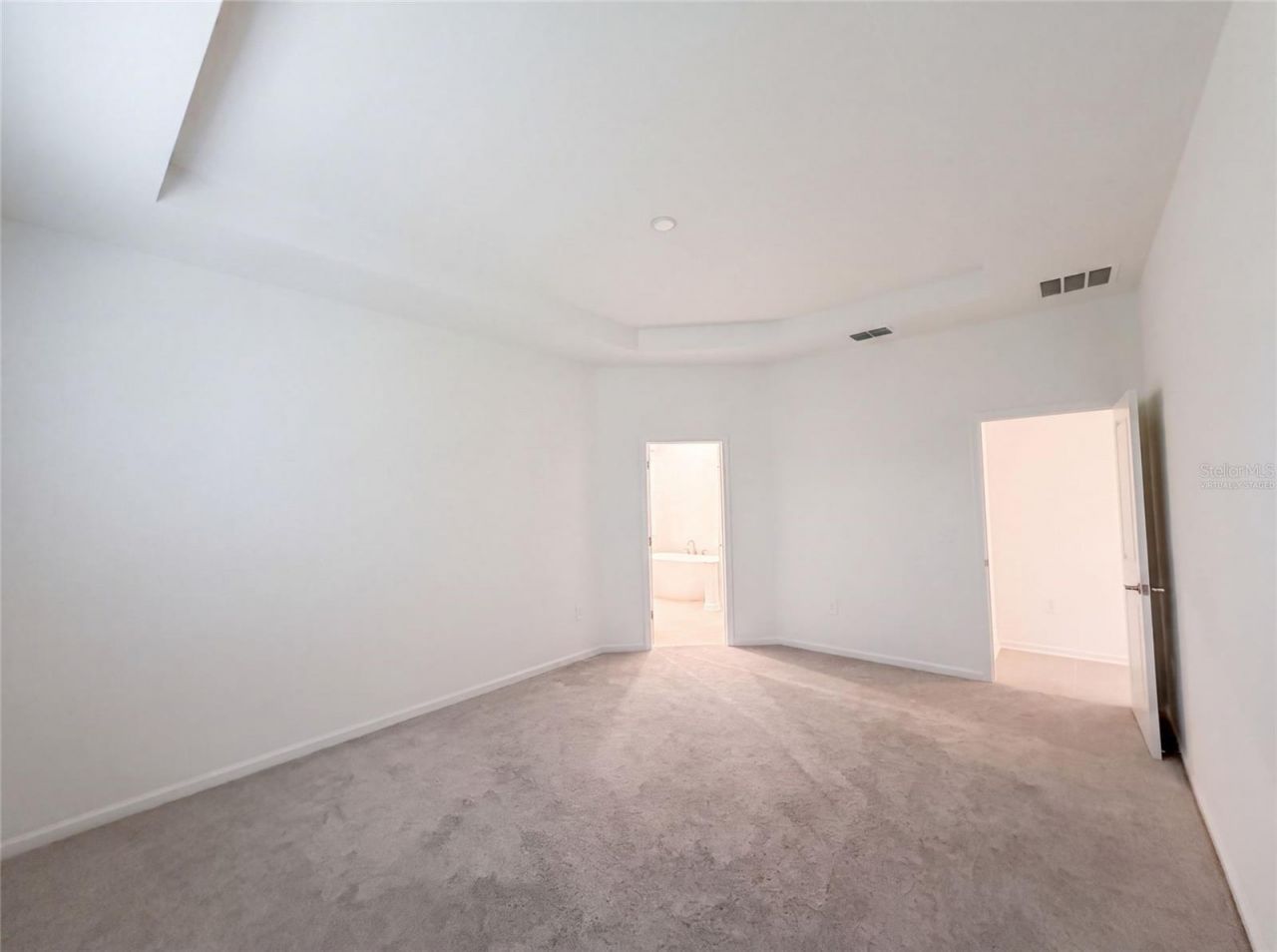 669 Tundra Loop , Groveland, FL 34736 Photo