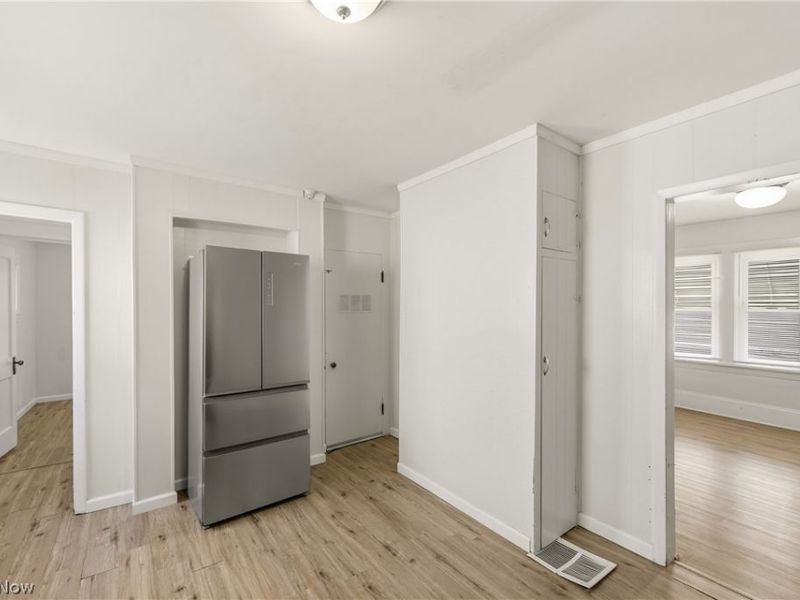 3810 Highland Road , Cleveland, OH 44111 Photo 12