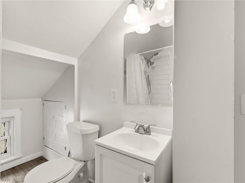 3810 Highland Road , Cleveland, OH 44111 Photo 18