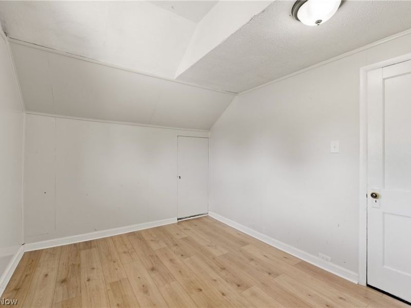 3810 Highland Road , Cleveland, OH 44111 Photo 23
