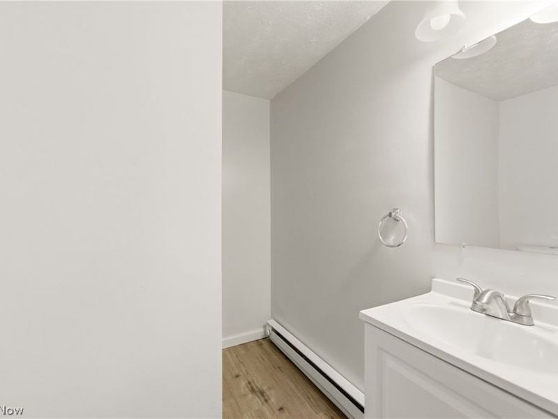 3810 Highland Road , Cleveland, OH 44111 Photo 28