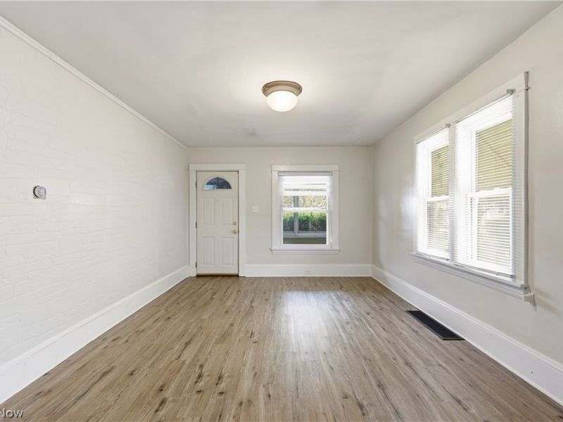 3810 Highland Road , Cleveland, OH 44111 Photo 8