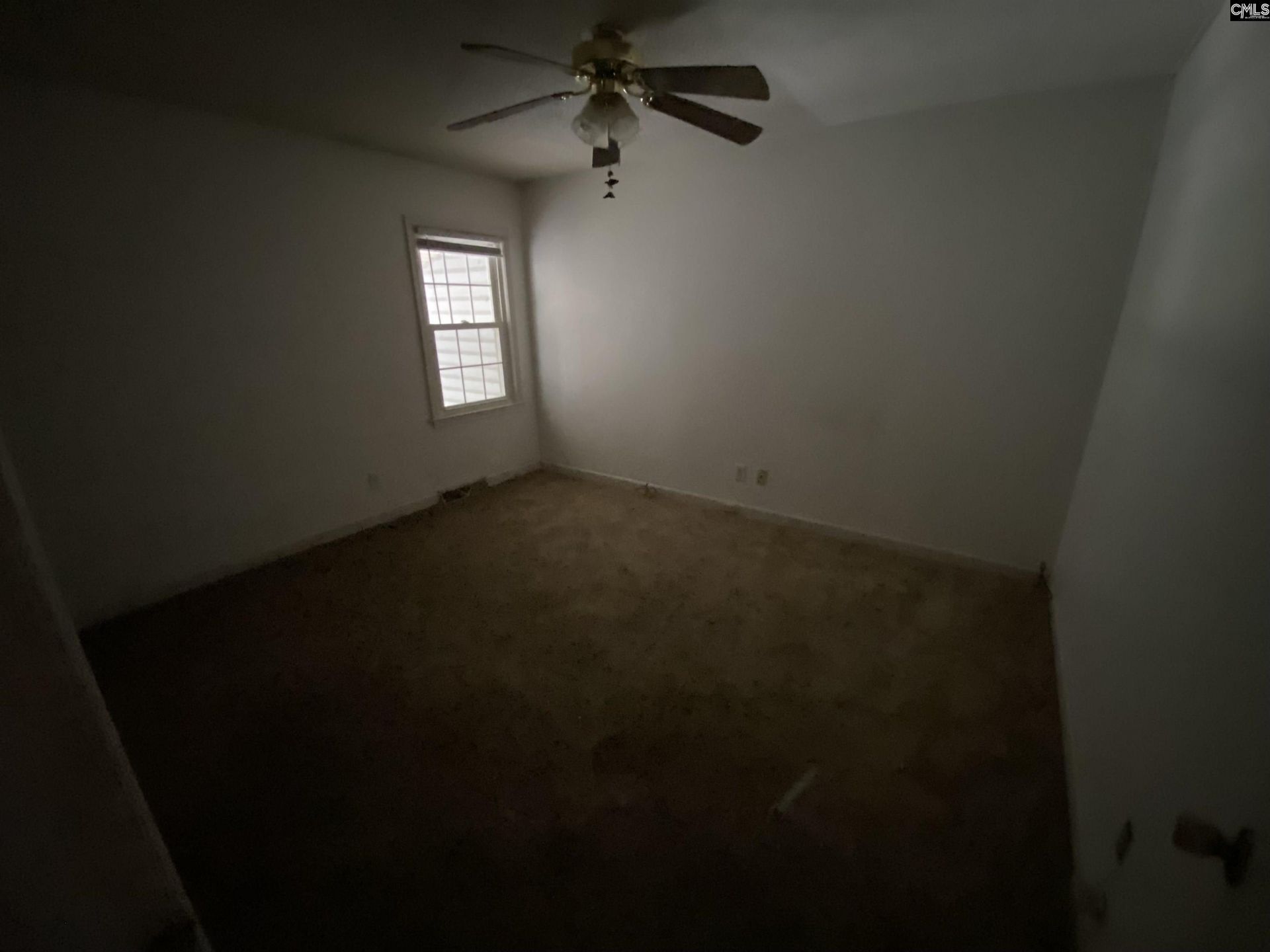 1381 Shannon Street  Photo 10