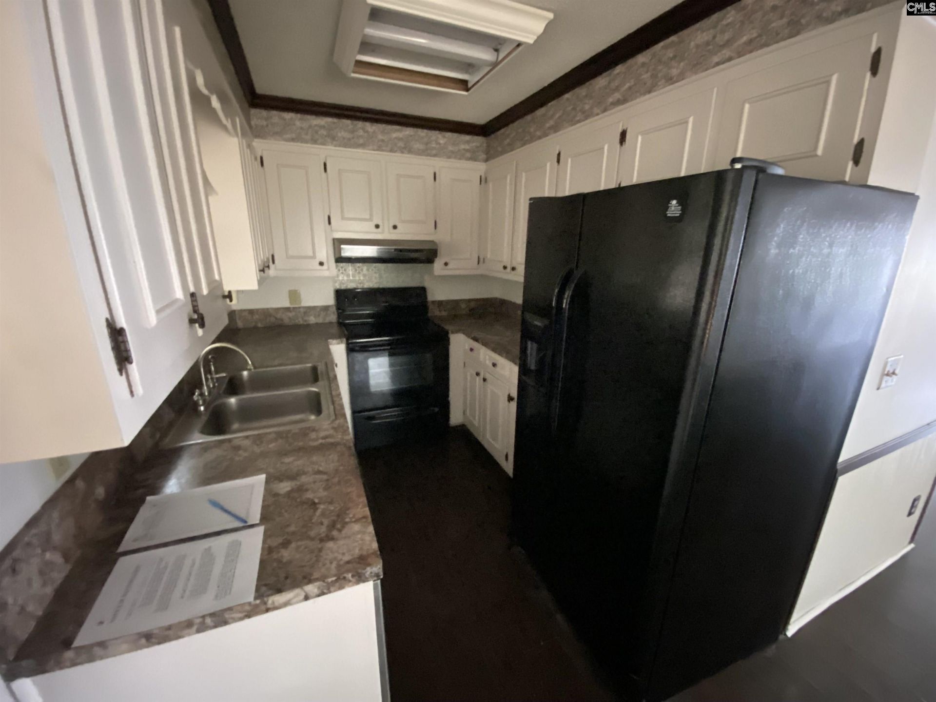1381 Shannon Street  Photo 5