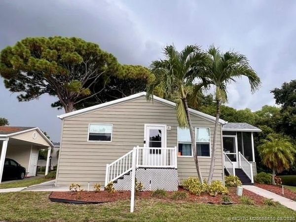 2555 PGA Boulevard , Unit 103, Palm Beach Gardens, FL 33410