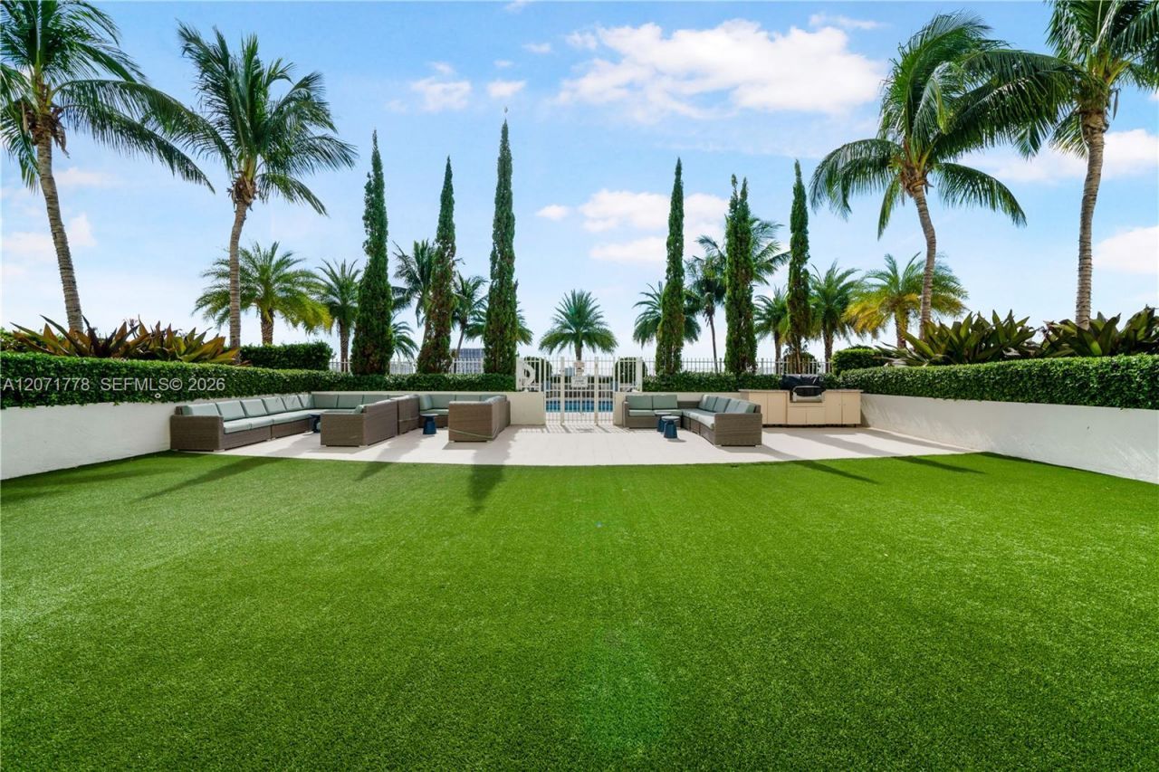 3000 Coral Way , Unit 511, Miami, FL 33145 Photo
