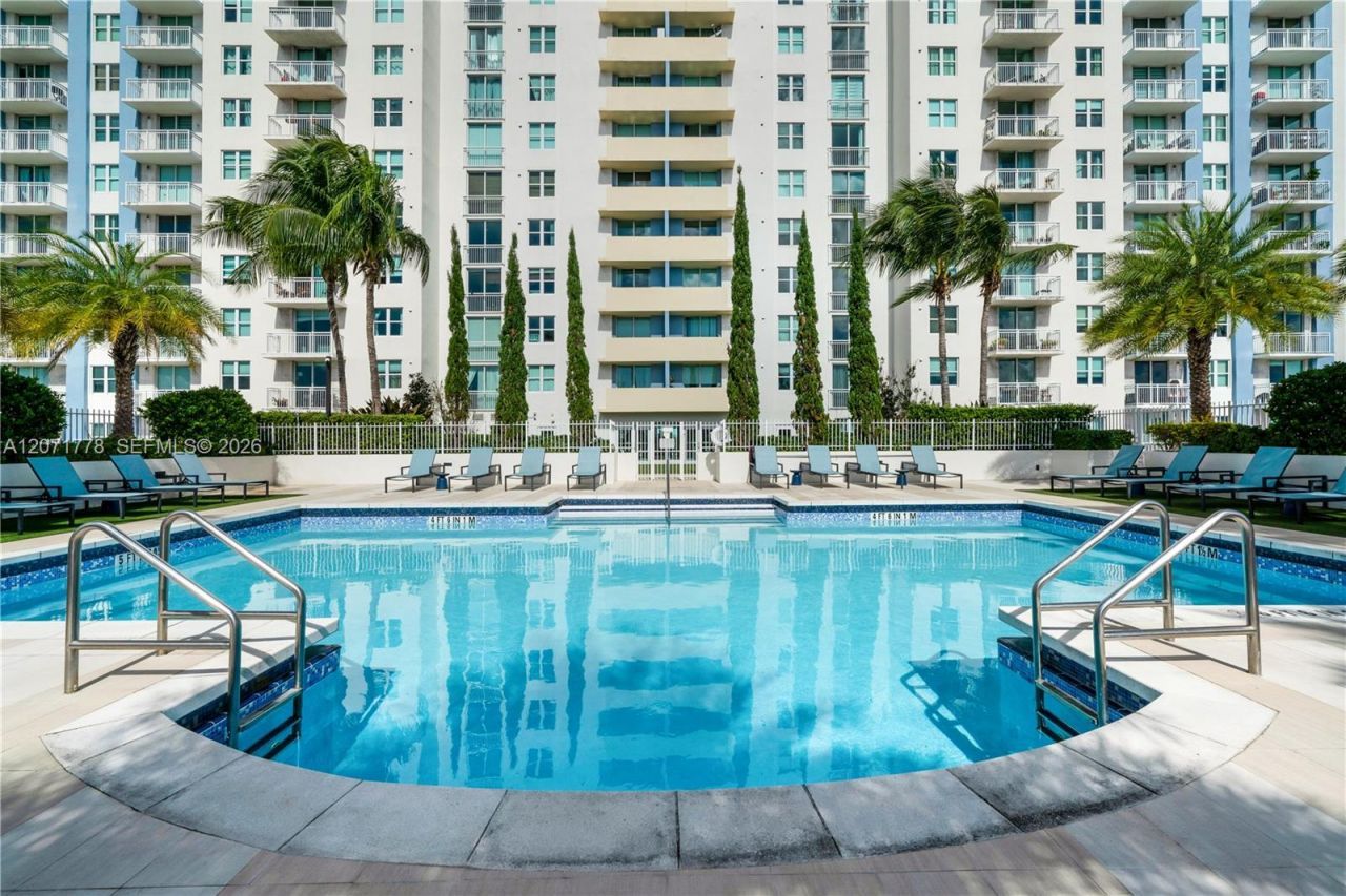 3000 Coral Way , Unit 511, Miami, FL 33145 Photo